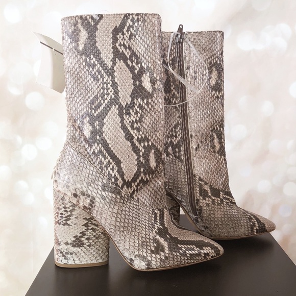 ❌SOLD❌ YEEZY Python Snakeskin Leather boots 36 - Picture 2 of 7